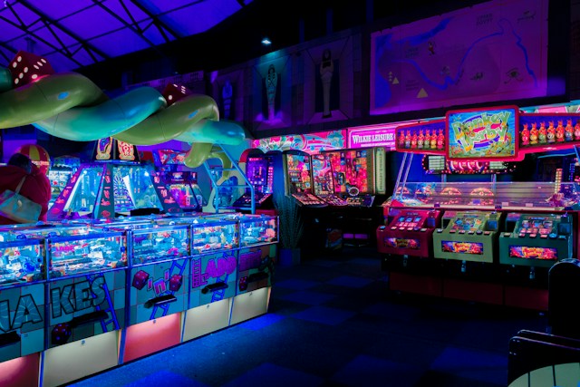 Slot Machine Technology Explained 2 Carl Raw 8Gdayy2Lhi0 Unsplash