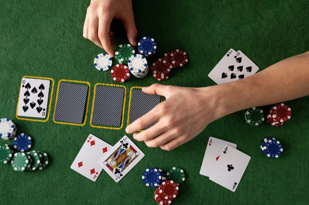 5 Blackjack Hand Signals You Should Be Familiar With 2 Screenshot 2025 10 20 At 2.42.36 Pm